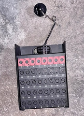 Whirlwind Medusa 32-channel multipin stage box + 25ft cable (pro touring)