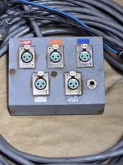 Vtg Audio Stage Snake And Junction Boxes 10 Inputs, 5 Each 62 Feet Cord Each