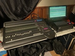 mixing console – digital