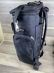 Gator Rigid Foam Backpack – MIDI Controller and Laptop Case⚠️damage Read Des.⚠️