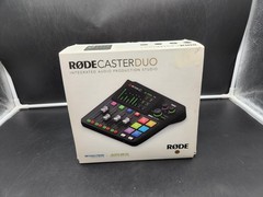 Rode RODECaster Duo Integrated Audio Production Studio – Black