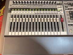 Roland VS-2480 CD 24-Bit 24-Track Digital Studio – EXCELLENT CONDITION LOW USE