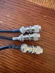GTD Audio G-787 UHF 4-Channel Wireless Microphone Receiver Antenna Distribution