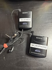 Sony WCS-999 Wireless Microphone System 999T Transmitter 999R Receiver w/ Mic