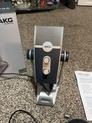 AKG Lyra USB-C Multi-Pattern Condenser Microphone Ultra-HD Streaming Podcast