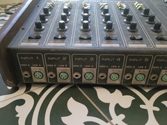 TRAYNOR 6400 MIXER AMPLIFIER 6 CHANNELS – GOOD CONDITION Tested
