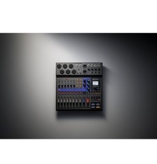 Zoom LiveTrak L-8 Portable Podcast 8-Track Multitrack Recorder