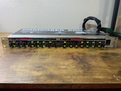 Behringer MDX2600 Composer Pro-XL 2-Channel Vocal Compressor Dynamics Processor