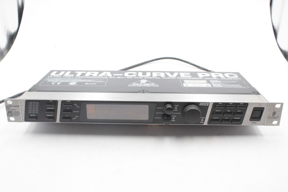 Behringer DEQ2496 Ultra-Curve Pro 24-Bit/96kHz Digital Audio EQ Processor