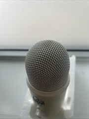 Blue Microphones Yeti USB Microphone – Whiteout Just Microphone Untested