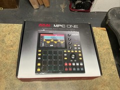 (OPEN BOX NEW) Akai Professional MPC One Standalone Production Center