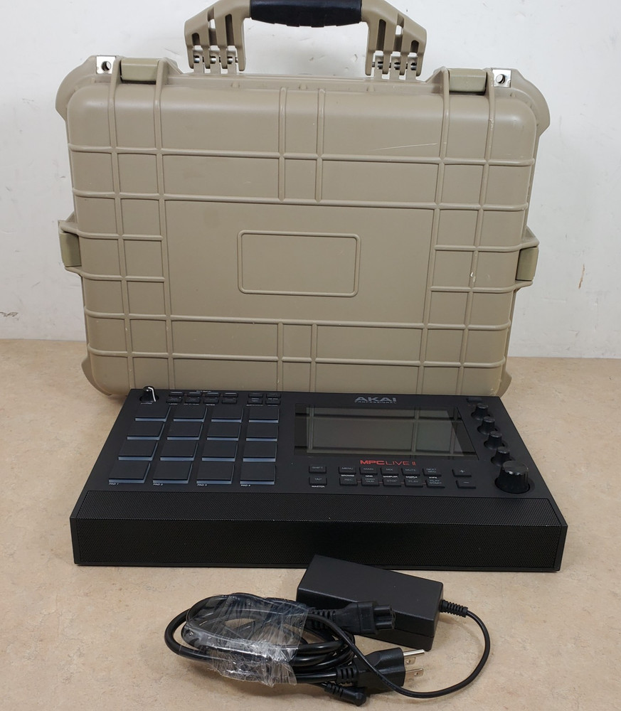 Akai Professional MPC Live II Standalone Sampler and Sequencer + Case