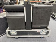 Pair JBL VRX932LA 12″ 2-Way Line Array Speakers includes dual ATA Case