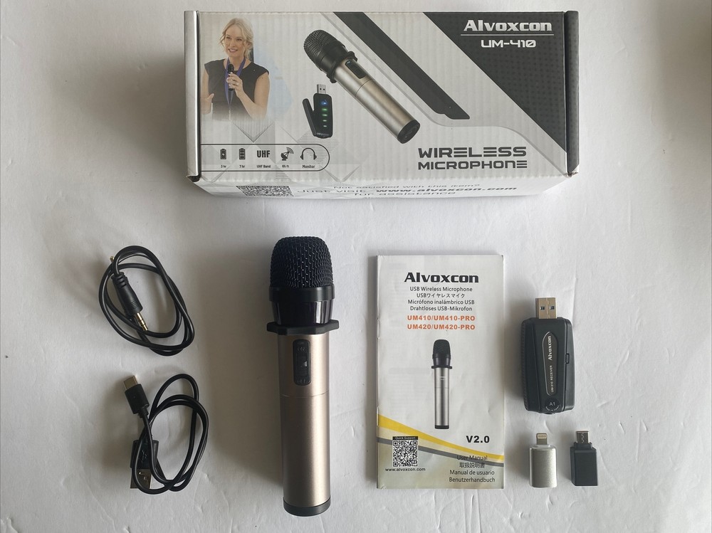 Wireless Microphone UM-410 PRO