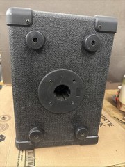Kustom KSC10 Speaker 60 Watt RMS – 120 Watt Music 18” X 14” X 10”