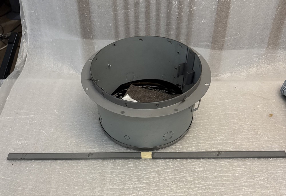 Atlas Sound EZ195-8 EZ Mount Flanged Torsion Enclosure for 8-inch Speaker