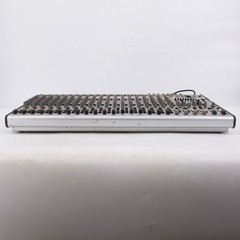 Behringer Eurodesk SL2442FX-PRO 24-Input 4-Bus Mixer Dual 24-Bit FX Processor