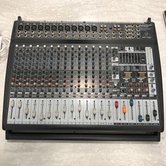 Behringer Europower PMP6000 1600-Watt 20-Channel Powered Mixer