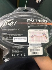 Peavey PV i100 Cardioid Dynamic Handheld Microphone PVi100 (HPB029665)