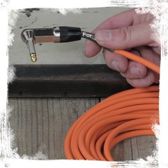 20FT Guitar Cables FAT TOAD 6 Pack Bundle & 4x BLACK MOUNTAIN Tagua Guitar Picks