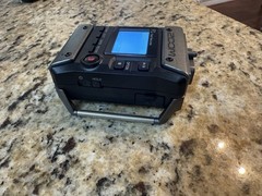 Zoom F1 Field Recorder -Broken Battery Door Clip- Please Read