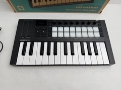 Novation Launchkey Mini MK4 Portable 25‑Key USB MIDI Controller