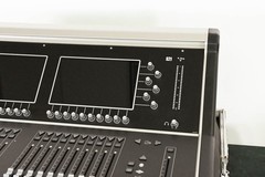 DiGiCo S21 Digital Mixing Console w/ 64-Channel Upgrade & Road Case CG01200