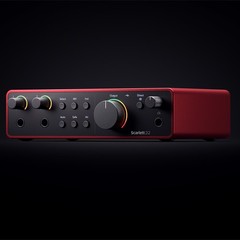 Focusrite Scarlett 2i2 4th Gen USB Interface w/SW, w/Headphones 25′ XLR Cable