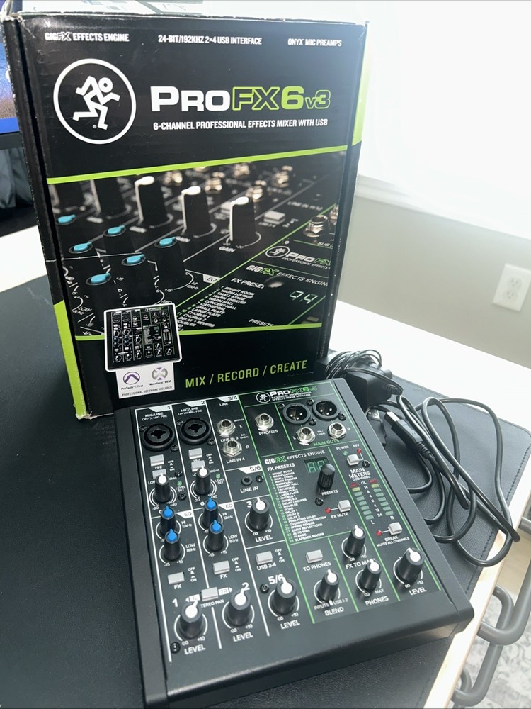 Mackie ProFX6v3 6-Channel Professional Effects Mixer with USB