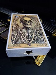 Ethereal theremin synthesizer drone circuit bent