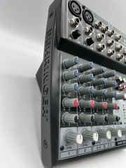 Behringer Xenyx 802 Mixing Console 8-Input 2-Bus Mixer Mic Preamp -New