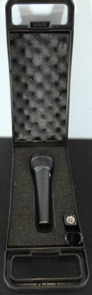 Behringer ULTRAVOICE XM8500 Dynamic Vocal Cardioid Microphone