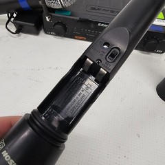 Samson CR277 Kit with HT7 Transmitter Mics (as-is mics not powering on)