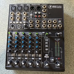 Mackie 802VLZ4, 8-channel Ultra Compact Mixer with High Quality Onyx Preamps