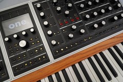 Moog One 16 Voice Synthesizer w/ Original Box #58851