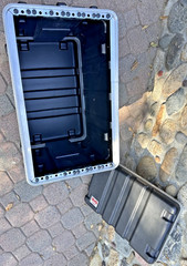 SKB Molded 6 Space 19″ Rack Case in great condition