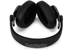 AKG Podcaster Essentials – Professional Podcasting Kit