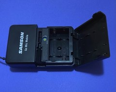 Samson Go Mic Mobile Omnidirectional Lavaliere Wireless System TRANSMITTER