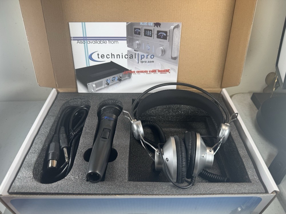 Technical Pro ST-II Studio Kit MK-G66 Mic HP-20 Headphones Open Box