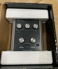 Tascam US144MKII USB 2.0 Audio MIDI Interface Bus-powered Good Working Condition