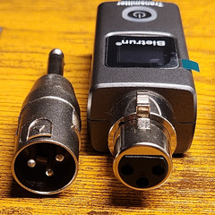 Bietrun WXM29 Wireless XLR Microphone System TX/RX Open Box Powers On