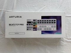 Arturia BeatStep Pro MIDI Controller Sequencer CV/Gate Drum Sequencer w/ Box