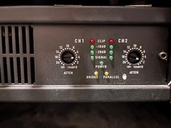 Profess Audio Equipment Amplifier: QSC CX908