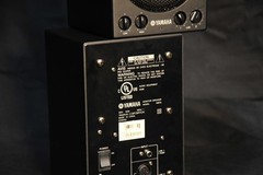 YAMAHA powered monitor speakers MSP3 30W, 120V, 60Hz