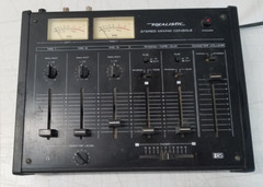Realistic Stereo Mixing Console Model 32-1200B Vintage 1975 Made in Korea 3088SB