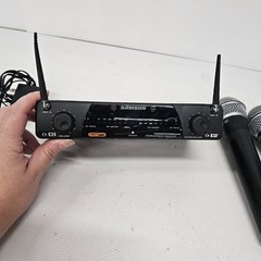 Samson CR277 Kit with HT7 Transmitter Mics (as-is mics not powering on)