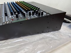 New – Mackie VLZ4 Series 1604VLZ4 16-Channel/4-Bus Compact Mixer