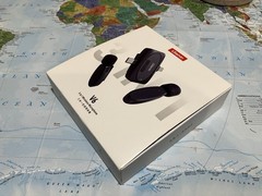 ULANZI V6 Wireless Lavalier Microphone for Smartphones
