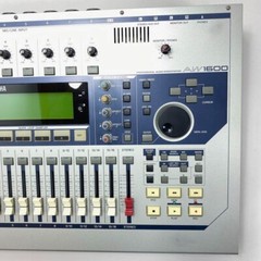 Yamaha AW1600 Digital Multi-track Recorder CD-ROM 3pieces ROADREADY Rack case