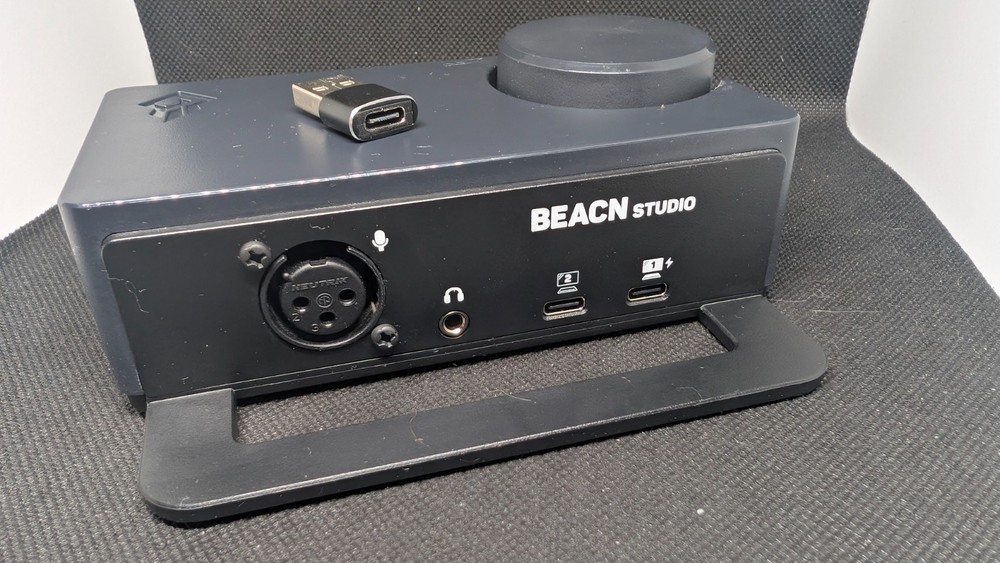 BEACN Studio USB XLR Audio Interface Dark